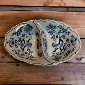 Vintage BLUE DANUBE Blue Onion 11" Oval Divided Serving Bowl Dish Made Japan